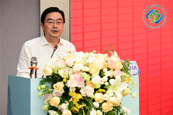 2周恩超.jpg 2周恩超.jpg