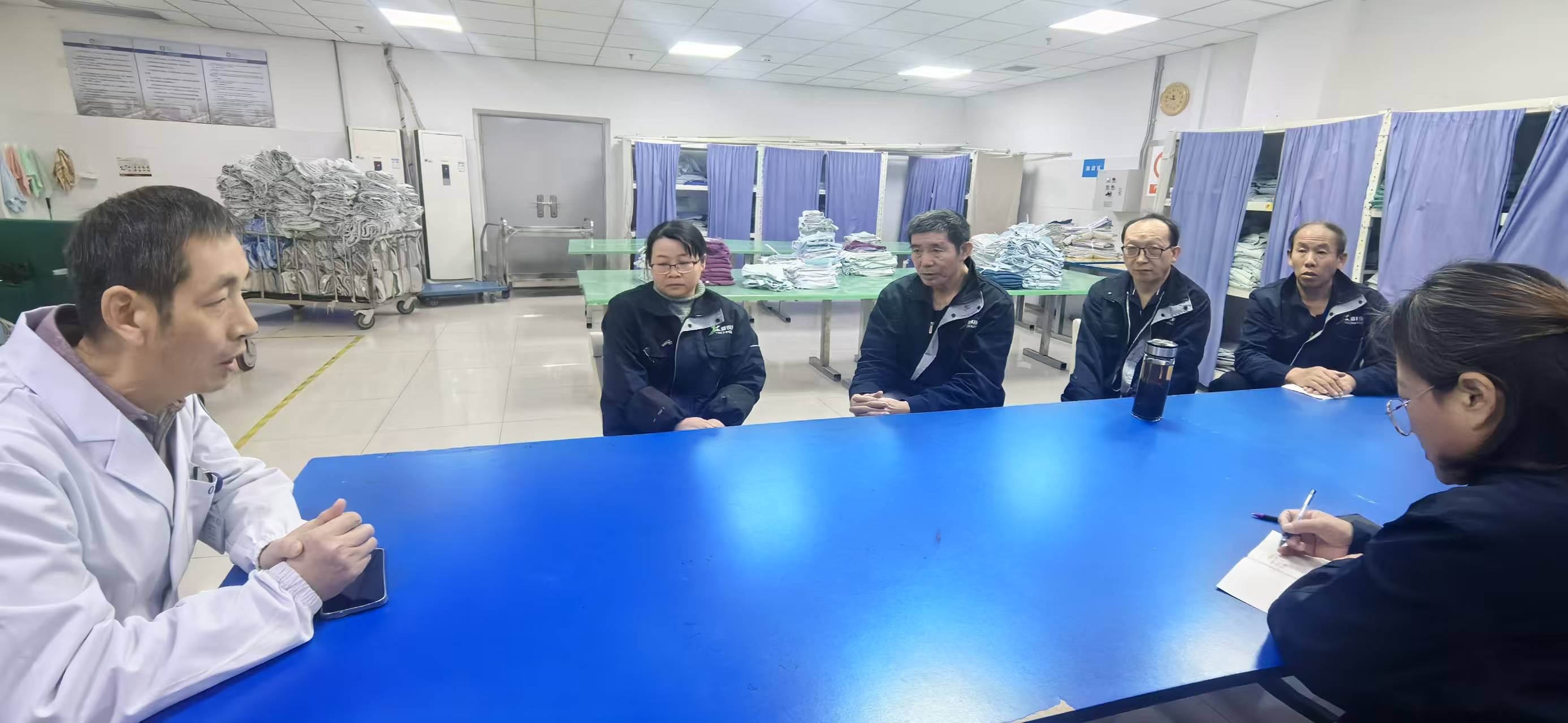 总务处组织第三方单位培训.jpg 总务处组织第三方单位培训.jpg